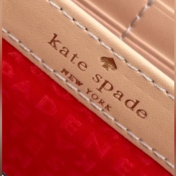 KATE SPADE Bay Street Pebbled Leather Cream & Black Zip Around Wallet EUC - Picture 12 of 15